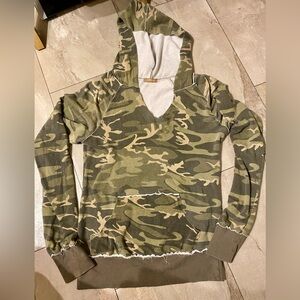 Camouflage Hooded Women's Sweater
